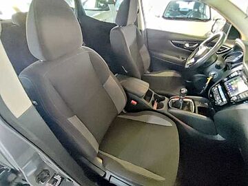 Nissan Qashqai Qashqai Acenta (EURO 6d-TEMP) 2018 Skyline Grey (metalizado)