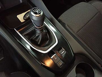 Nissan Qashqai Qashqai MHEV N-Connecta 2021 Lunar White con Techo Midnight