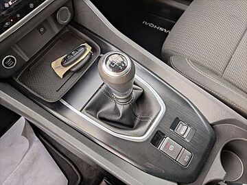 Nissan Qashqai Qashqai MHEV Acenta 2021 Sapporo White (sólido)