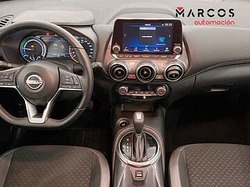 Nissan JUKE 1.6 Hybrid 105kW (145CV) N-Connecta DIAM. SILVER + MIDNIGHT BLACK