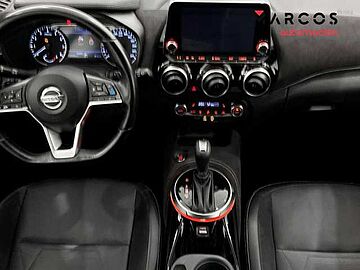 Nissan JUKE DIG-T 86 kW DCT N-DESIGN CHIC Bitono N ROJO BURGUNDY CON TECHO NEGRO