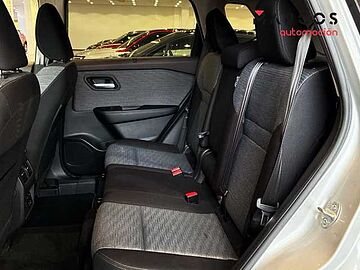 Nissan X-Trail 5pl 1.5 e-POWER 152kW 4x2 A/T N-Connecta Crystal Silver