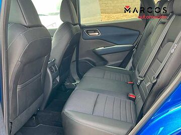 Nissan Qashqai DIG-T 103kW (140CV) mHEV 4x2 Tekna MAGNETIC BLUE NEGRO-AZUL