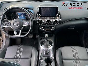 Nissan JUKE 1.6 Hybrid 105kW (145CV) Tekna PLATA DIAMANTE CON TECHO NEGRO