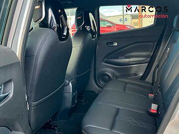 Nissan JUKE 1.6 Hybrid 105kW (145CV) Tekna PLATA DIAMANTE CON TECHO NEGRO