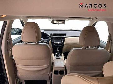 Nissan X-Trail 7P DIG-T 120 kW (160 CV) E6D DCT TEKNA NEGRO PERLADO/TAPICERIA BEIGE