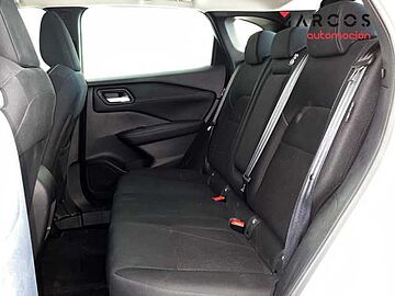 Nissan Qashqai DIG-T 103kW (140CV) mHEV 4x2 Acenta BLANCO EVEREST (SOLIDO) NEGRO
