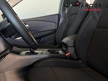 Nissan Qashqai DIG-T 103kW (140CV) mHEV 4x2 Acenta SKYLINE GREY
