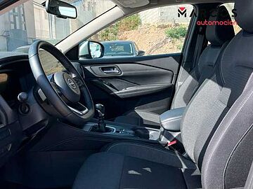 Nissan Qashqai DIG-T 103kW N-Connecta Midnight Black Metalizado