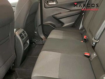 Nissan Qashqai DIG-T 103kW N-Connecta WHITE PEAR