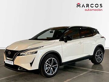 Nissan Qashqai DIG-T 103kW (140CV) mHEV 4x2 Tekna LUNAR WHITE + MIDNIGHT BLACK N