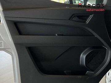 Nissan Interstar L2H2 3,5T 2.3dCi 96kW FWD N-Connecta Gris Cometa