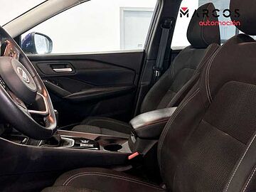 Nissan Qashqai DIG-T 103kW (140CV) mHEV 4x2 Acenta AZUL ULTRAMAR / NEGRO