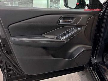 Nissan Qashqai DIG-T 103kW N-Connecta NEGRO ZAINO