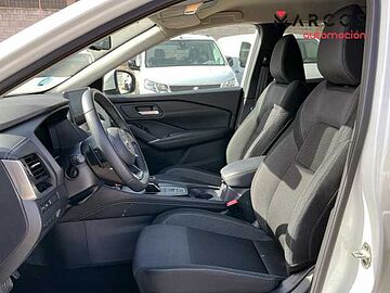 Nissan Qashqai DIG-T 116kW Xtronic N-Connecta WHITE PEAR