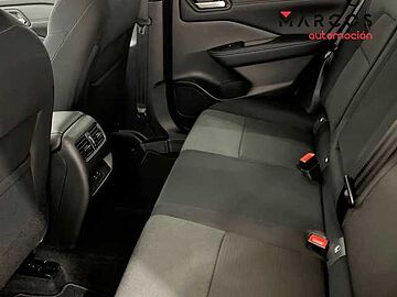 Nissan Qashqai DIG-T 116kW Xtronic N-Connecta Fuji Sunset + Midnight Black