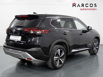 Nissan X-Trail 5 plazas 1.5 e-POWER 158 kW (213 CV) A/T NEGRO PERLADO / TAPICERIA GRIS